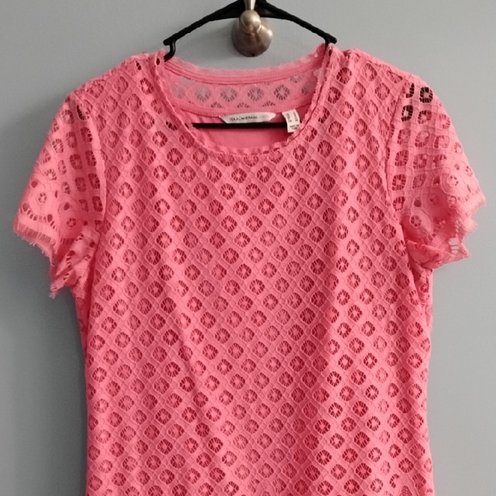 NWOT Isaac Mizrahi Live! Vibrant Pink Lace Short Sleeve  Midi Dress Size Small